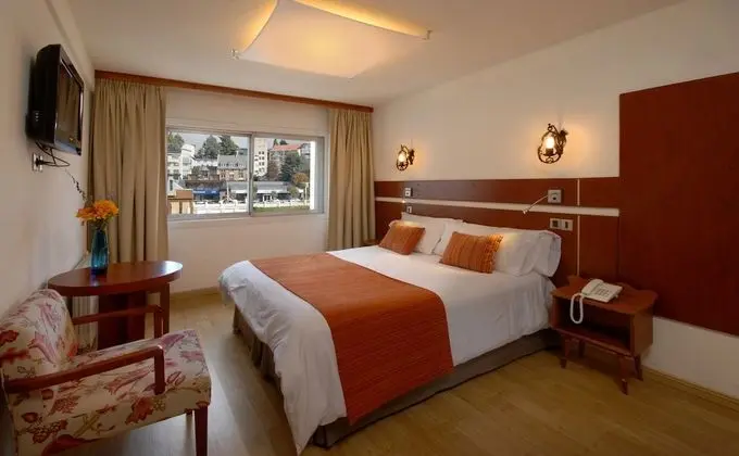 Tek Büyük Yataklı Oda, Şehir Manzaralı