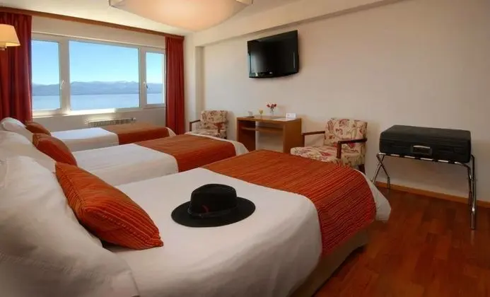 Üç Kişilik Oda, Göl Manzaralı