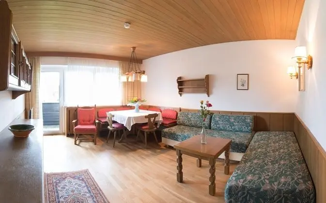 Family Süit (Tiroler Haus)