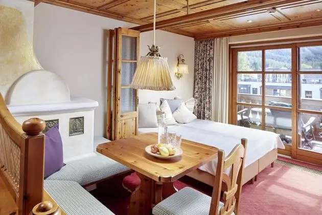 Tek Büyük Yataklı Oda (Zugspitze)