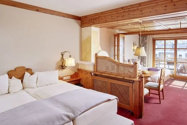 Tek Büyük Yataklı Oda (Zugspitze)