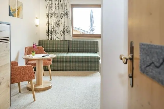 Comfort Tek Büyük Yataklı Oda, Balkon, Dağ Manzaralı