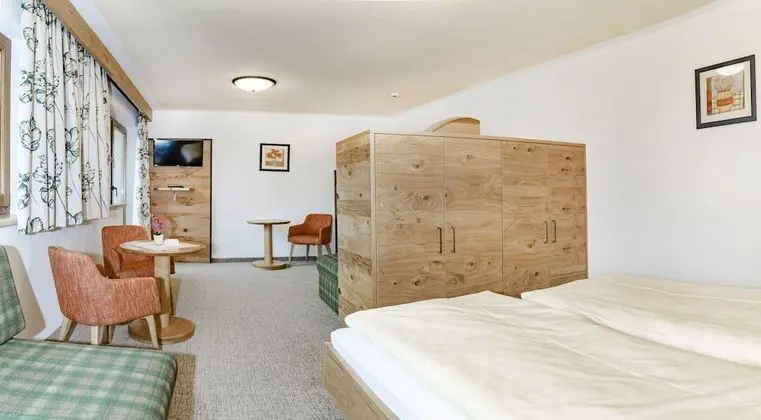 Family Dört Kişilik Oda, Dağ Yamacı