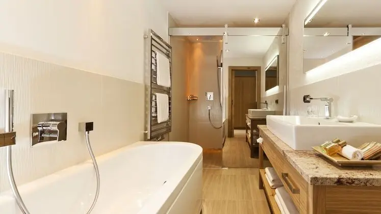 Luxury Tek Büyük Yataklı Oda, Balkon