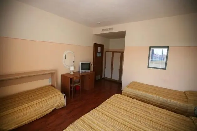 Dört Kişilik Oda