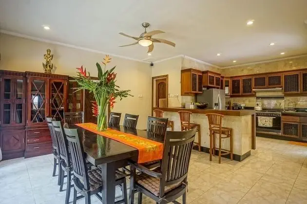 Luxury Villa, 3 Yatak Odası, Kişiye Özel Havuzlu, Bahçeli