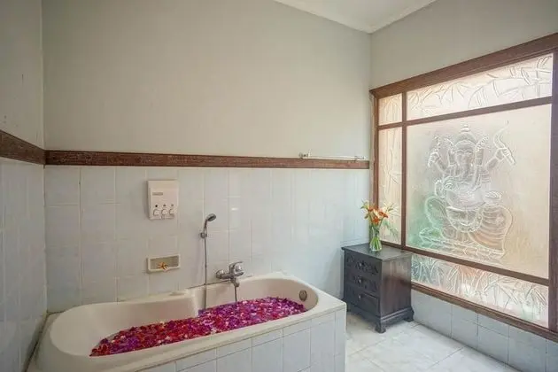 Luxury Villa, 3 Yatak Odası, Kişiye Özel Havuzlu, Bahçeli
