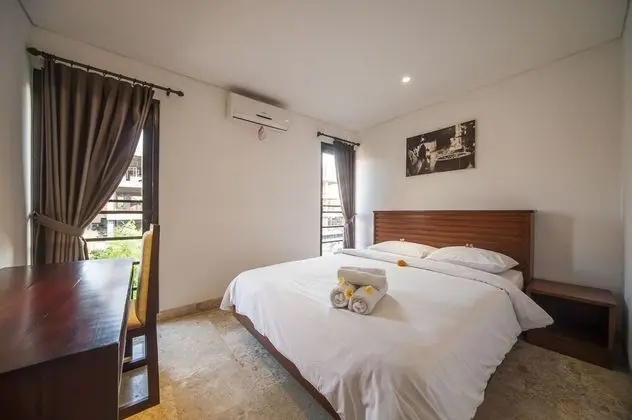 Villa (Tirta B)