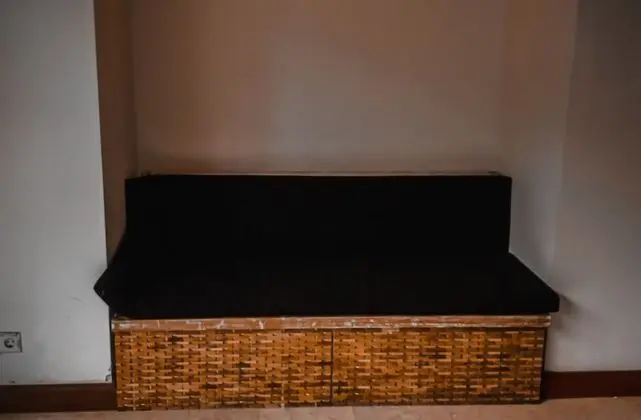 Traditional Tek Kişilik Oda, 1 En Büyük (King) Boy Yatak ve Çekyat, Sigara İçilebilir