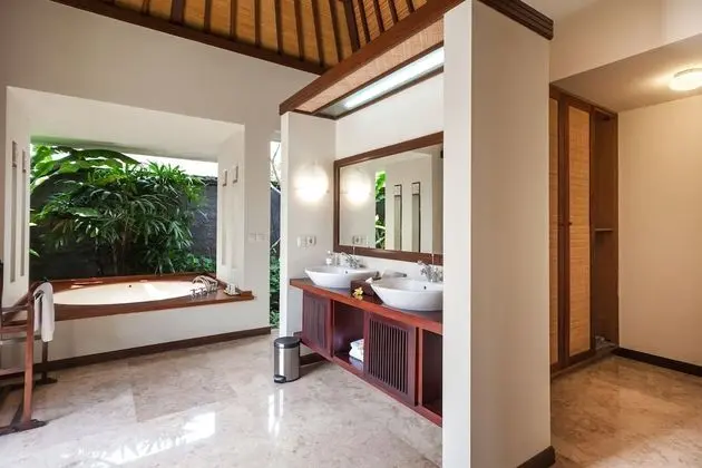 Luxury 2 Bedroom Pool Villa