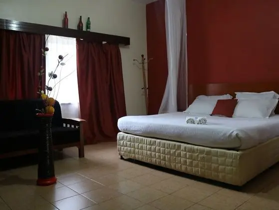 Deluxe Tek Büyük Yataklı Oda