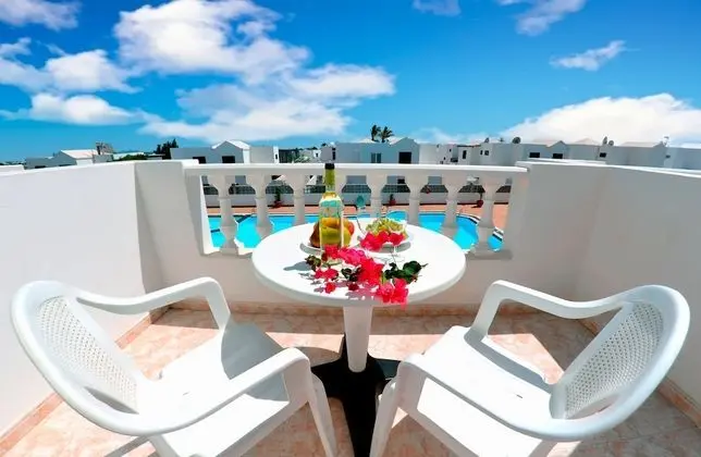 Apart Daire, Havuz Manzaralı (Private Balcony)