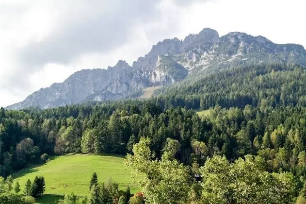 Apart Daire, Dağ Manzaralı