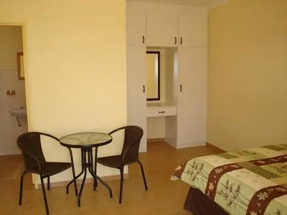 Family Oda, Sigara İçilmez