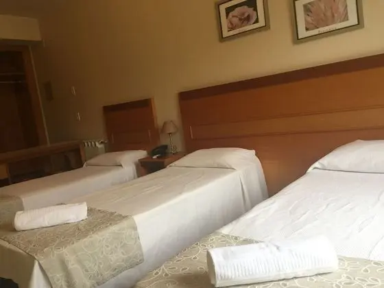 Deluxe Üç Kişilik Oda