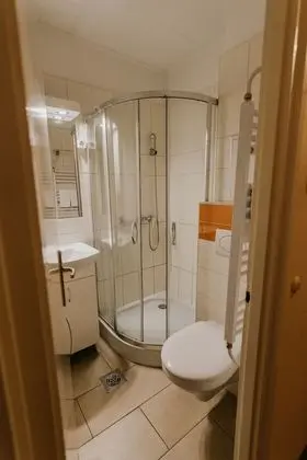 Classic Tek Büyük Yataklı Oda