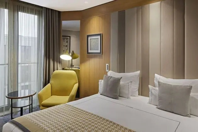 Classic Tek Büyük veya İki Ayrı Yataklı Oda