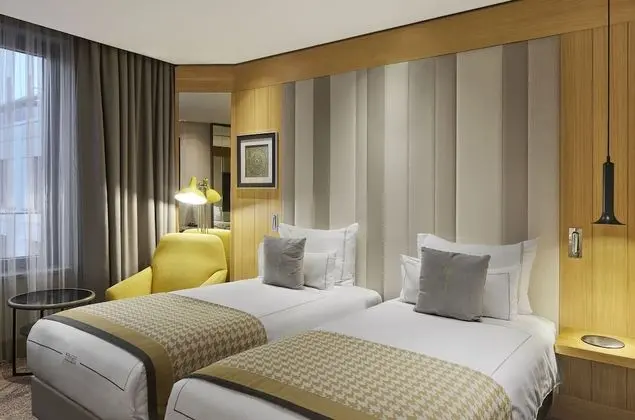 Classic Üç Kişilik Oda