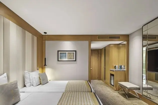 Classic Üç Kişilik Oda