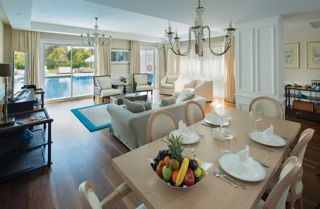 https://images.etstur.com/files/images/hotelImages/TR/51957/l/Titanic-Deluxe-Golf-Belek-Oda-308210.jpg