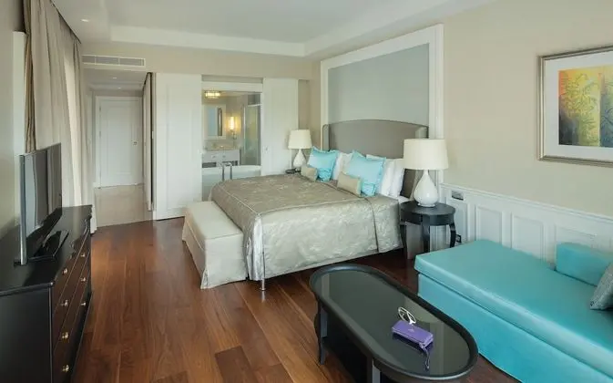 Design Pool Villa