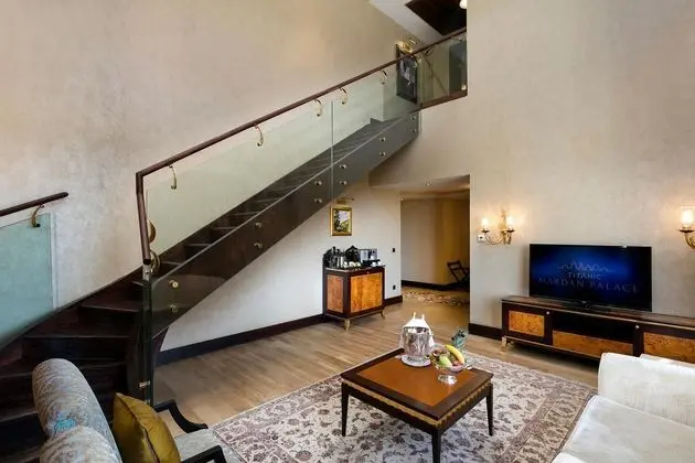 Royal Dublex Suite