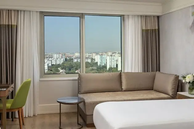 Deluxe Oda Sehir Manzarali