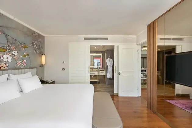 Suite Oda Deniz Manzarali