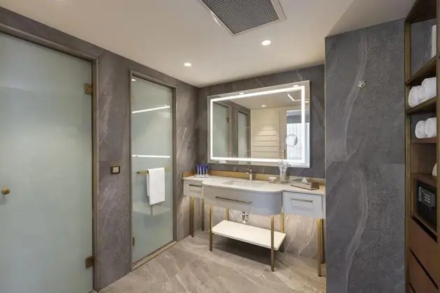 Suite Oda Deniz Manzarali
