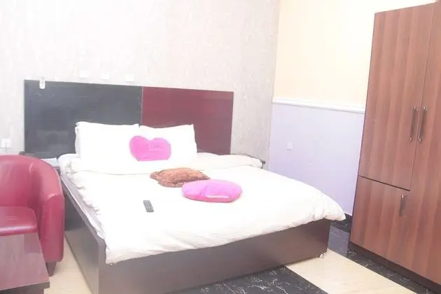 Deluxe Üç Kişilik Oda