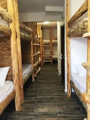 Ortak Ranzalı Oda, Sadece erkekler için, Ortak Banyo (8 Beds)