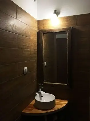 Ortak Ranzalı Oda, Sadece erkekler için, Ortak Banyo (8 Beds)