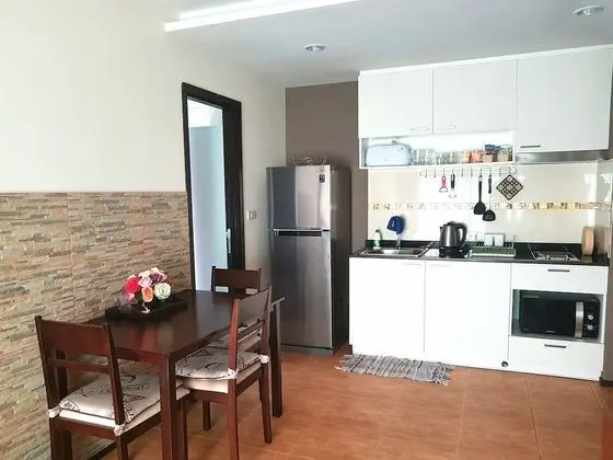 One Bedroom Apartment