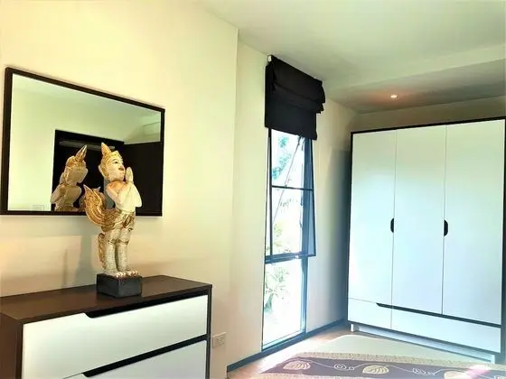 One Bedroom Apartment