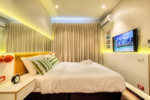 Modern 1 Bedroom Apartment