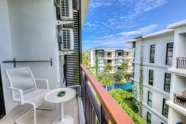 Modern 1 Bedroom Apartment