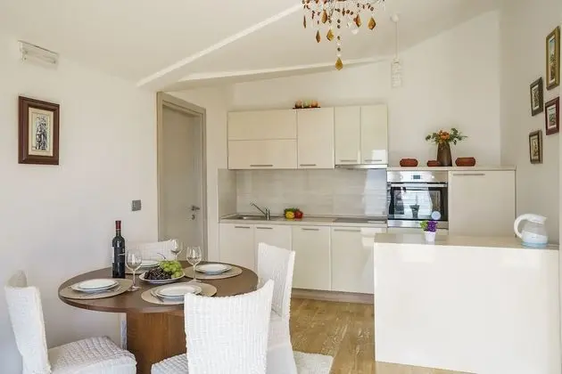 Apart Daire, 2 Yatak Odası, Deniz Manzaralı (NO-11)