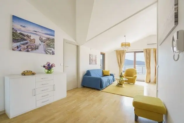 Apart Daire, 2 Yatak Odası, Deniz Manzaralı (NO-11)