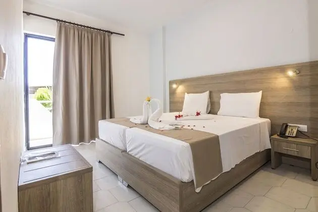 Family Deluxe Quadruple Room, 2 Bedrooms