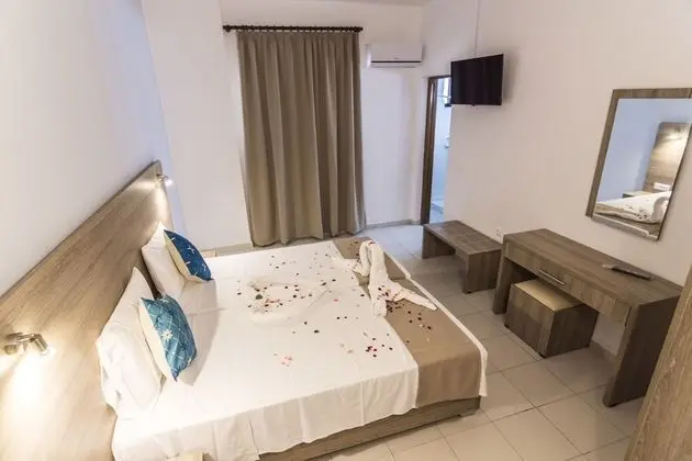 Standard Tek Büyük veya İki Ayrı Yataklı Oda (No Balcony)