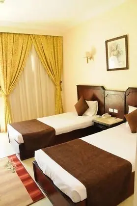 Standard Twin Room , Garden View