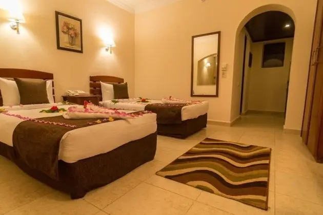 Superior Room, 1 Bedroom, Pool View