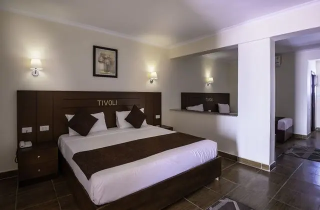 Superior Room, 1 Bedroom, Pool View