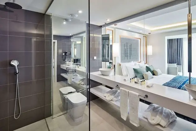 Deluxe Tek Büyük veya İki Ayrı Yataklı Oda, Deniz Manzaralı