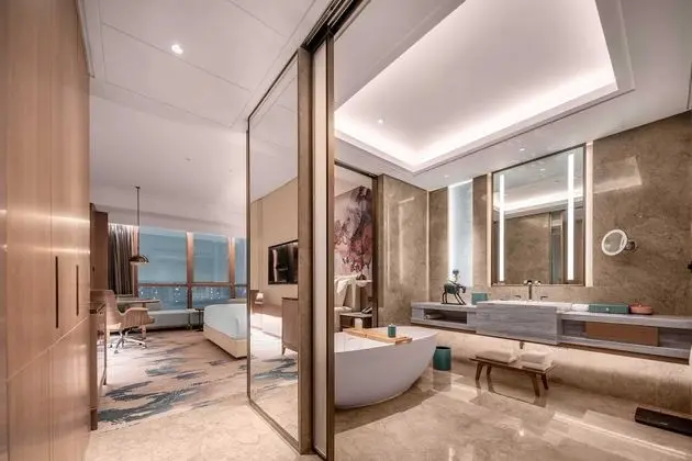 Deluxe Oda, 1 En Büyük (King) Boy Yatak