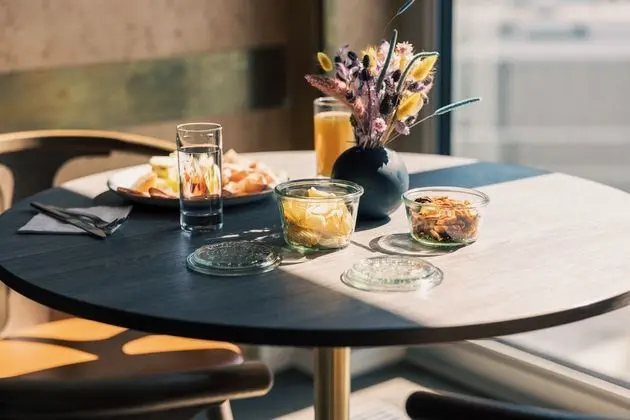 Premium Suite - Lounge Included