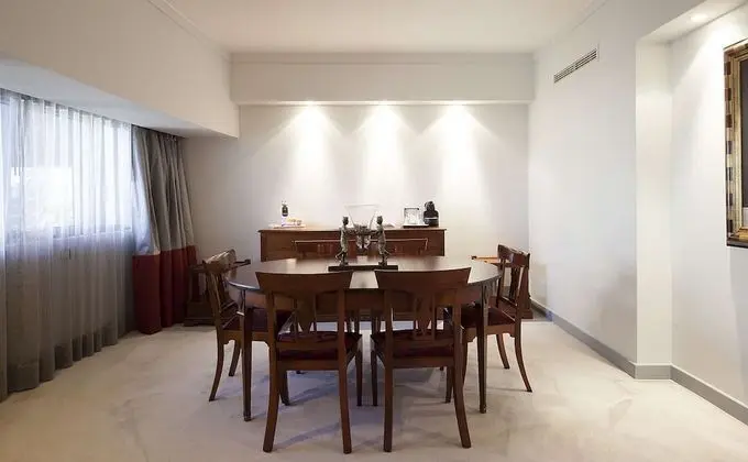Junior Süit, Nehir Manzaralı (Extra Bed 4 adults)