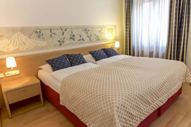 Standard Üç Kişilik Oda