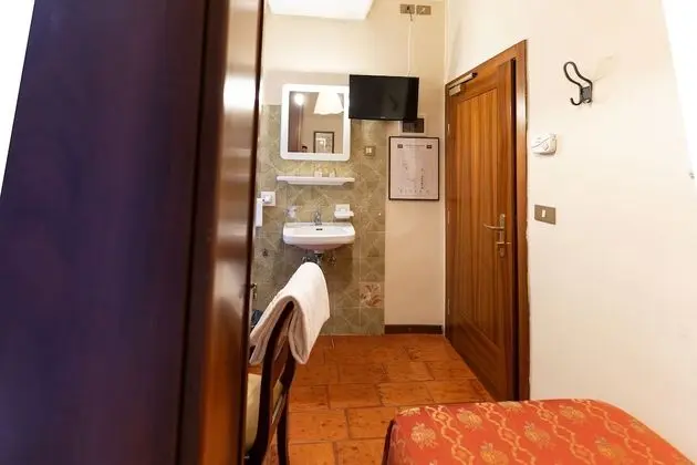 Economy Tek Kişilik Oda, 1 Tek Kişilik Yatak, Ortak Banyo
