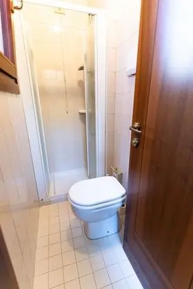 Economy Tek Kişilik Oda, 1 Tek Kişilik Yatak, Ortak Banyo